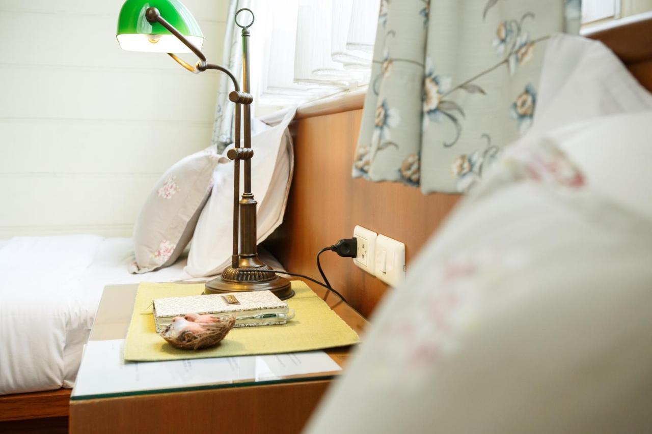 Baan Dinso Hostel Μπανγκόκ Εξωτερικό φωτογραφία