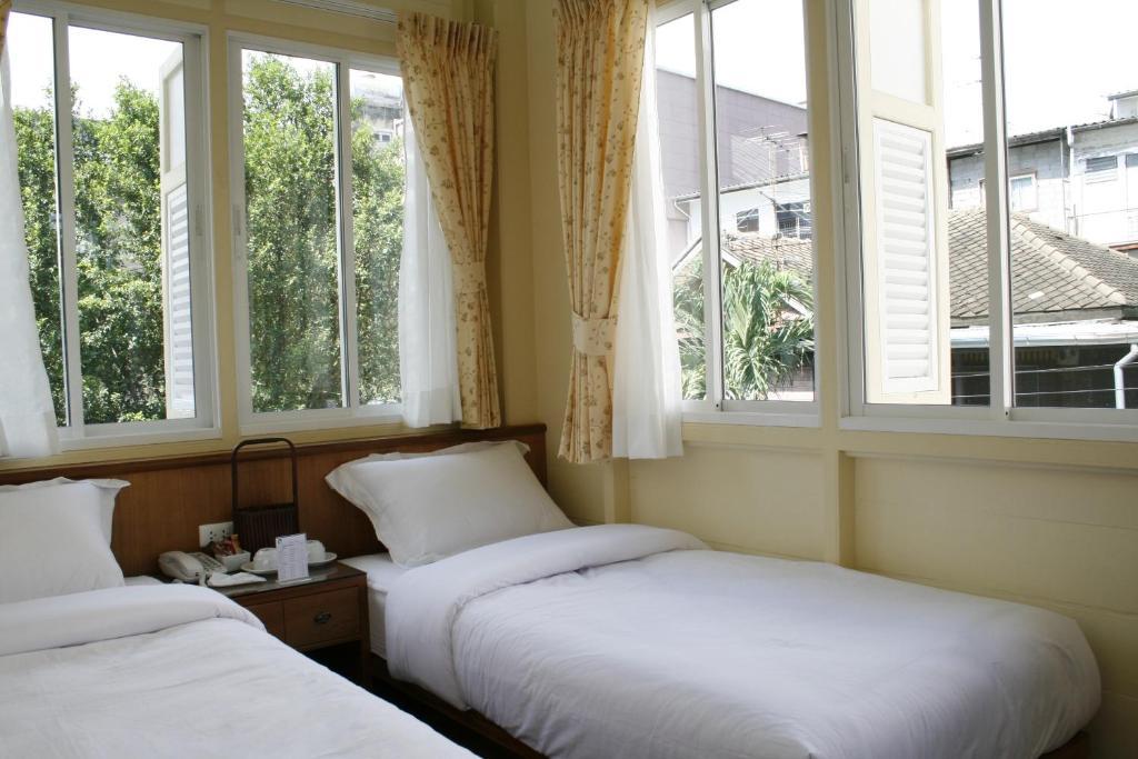 Baan Dinso Hostel Μπανγκόκ Εξωτερικό φωτογραφία