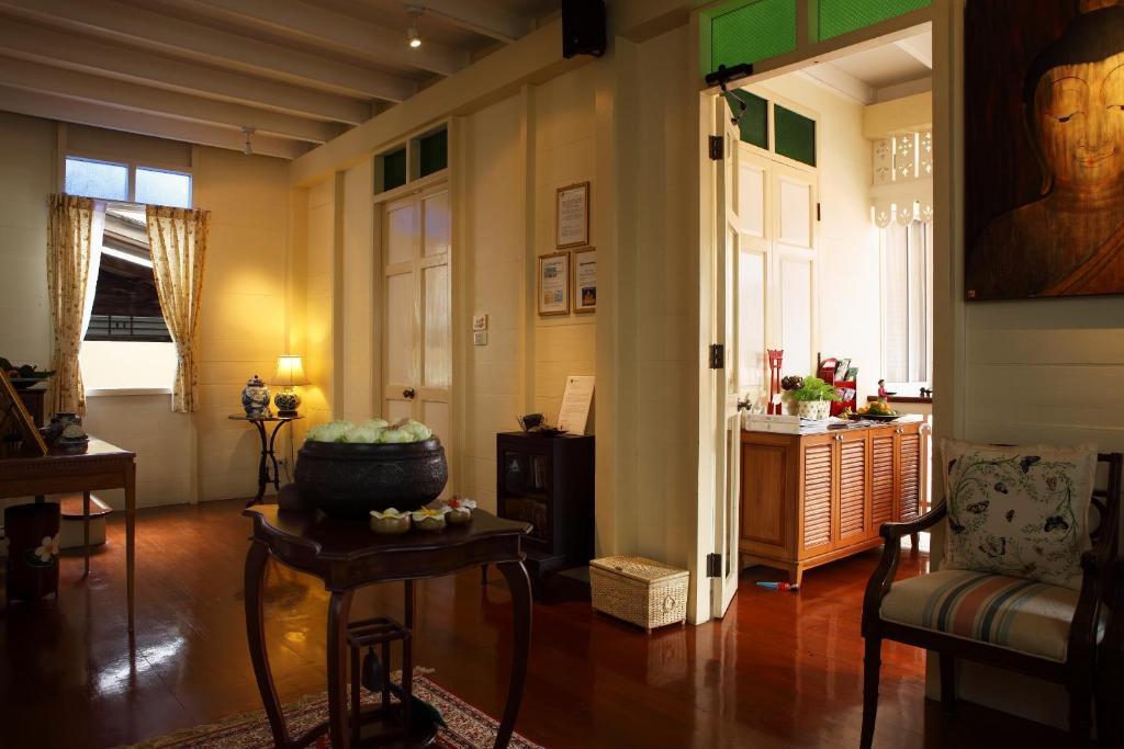 Baan Dinso Hostel Μπανγκόκ Εξωτερικό φωτογραφία